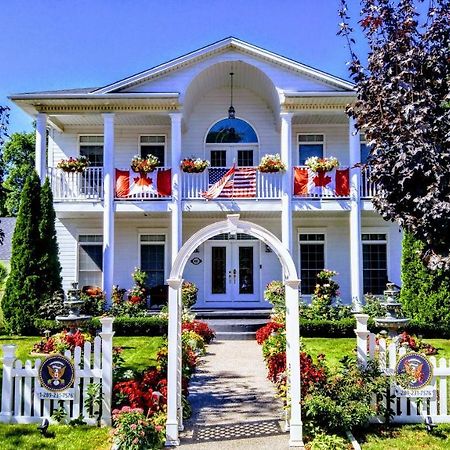 The White House Boutique B&B Niagara-on-the-Lake Εξωτερικό φωτογραφία